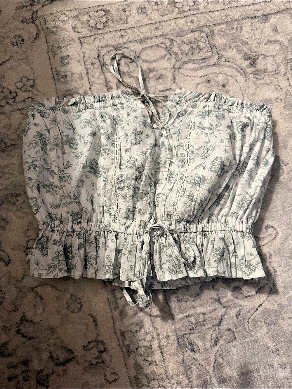 Hollister Easy Crop Strapless Lace Inset Tube Top Floral White Xl
